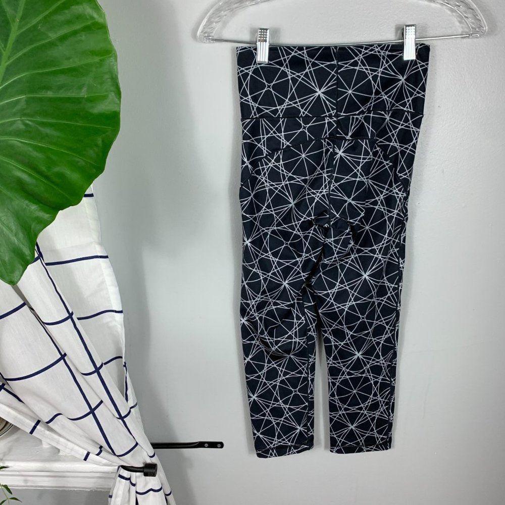 Women's Adidas Climalite 3/4 Workout Leggings XS - Picture 2 of 4